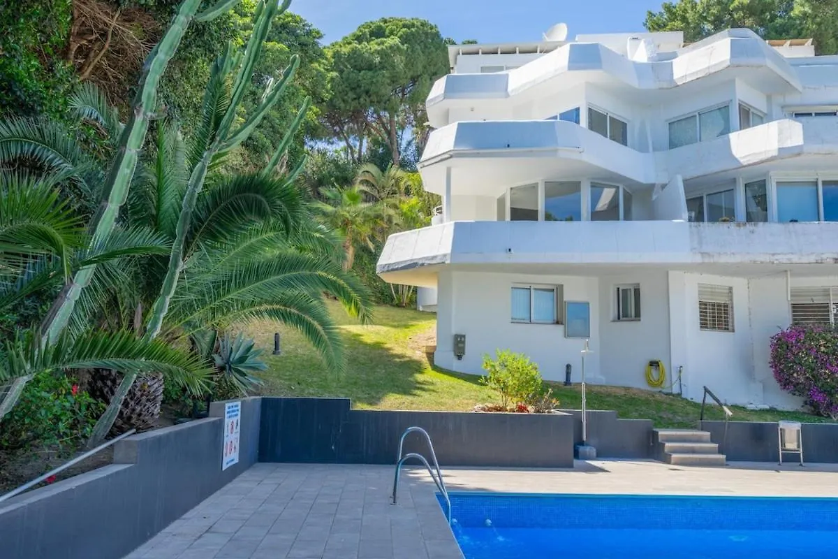 贝纳尔马德纳Relaxing Family Retreat With Stunning Golf Views别墅 0*, 贝纳尔马德纳